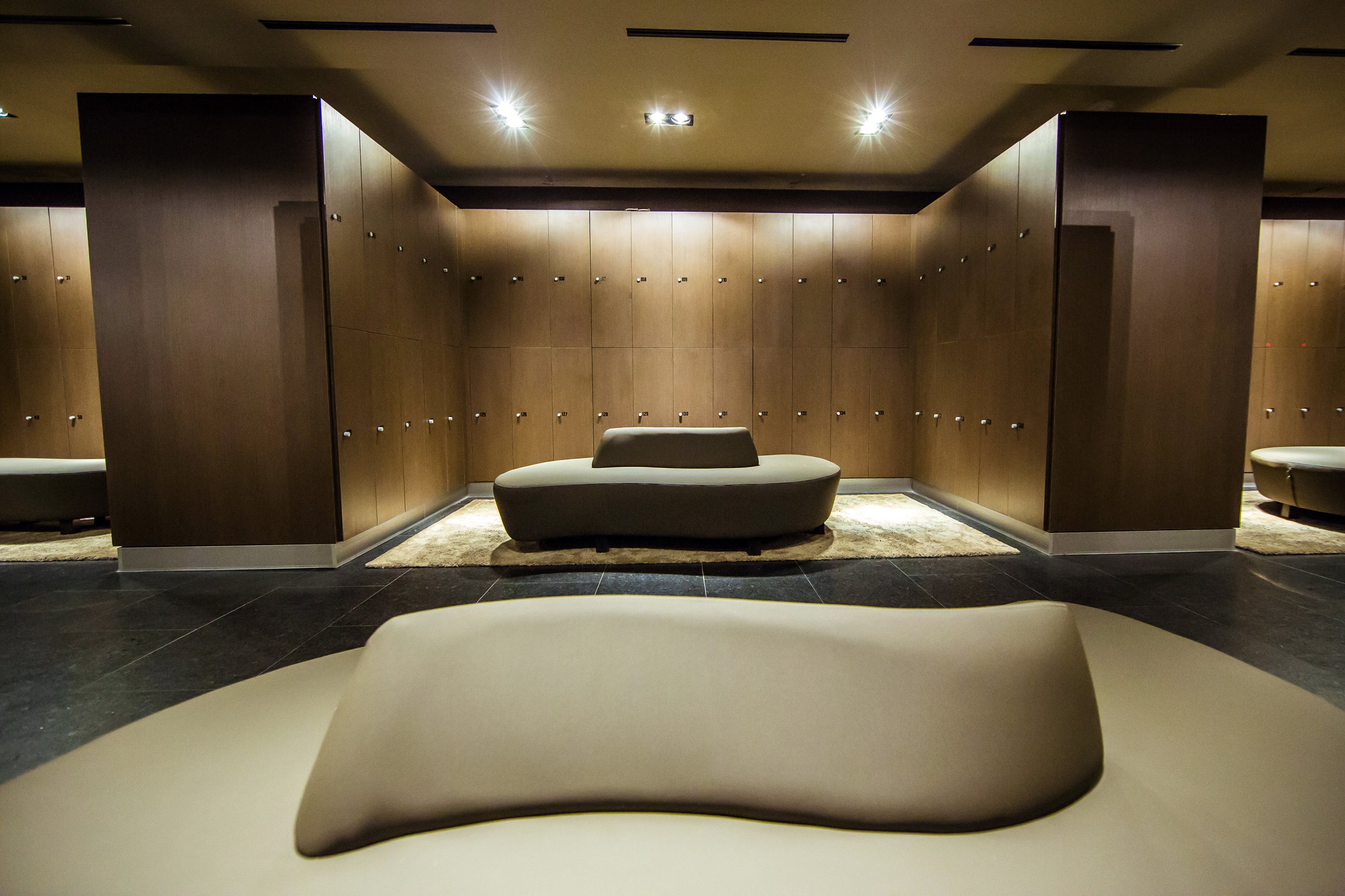 serrano 240 vestuarios